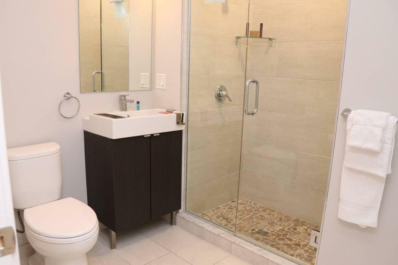 Stylish Studio In Brookline-5Min Train To Boston.. #2 Екстер'єр фото