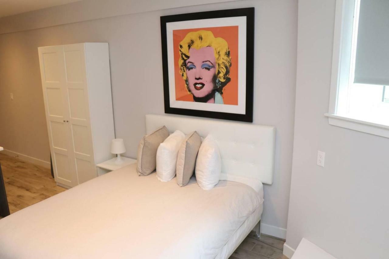 Stylish Studio In Brookline-5Min Train To Boston.. #2 Екстер'єр фото