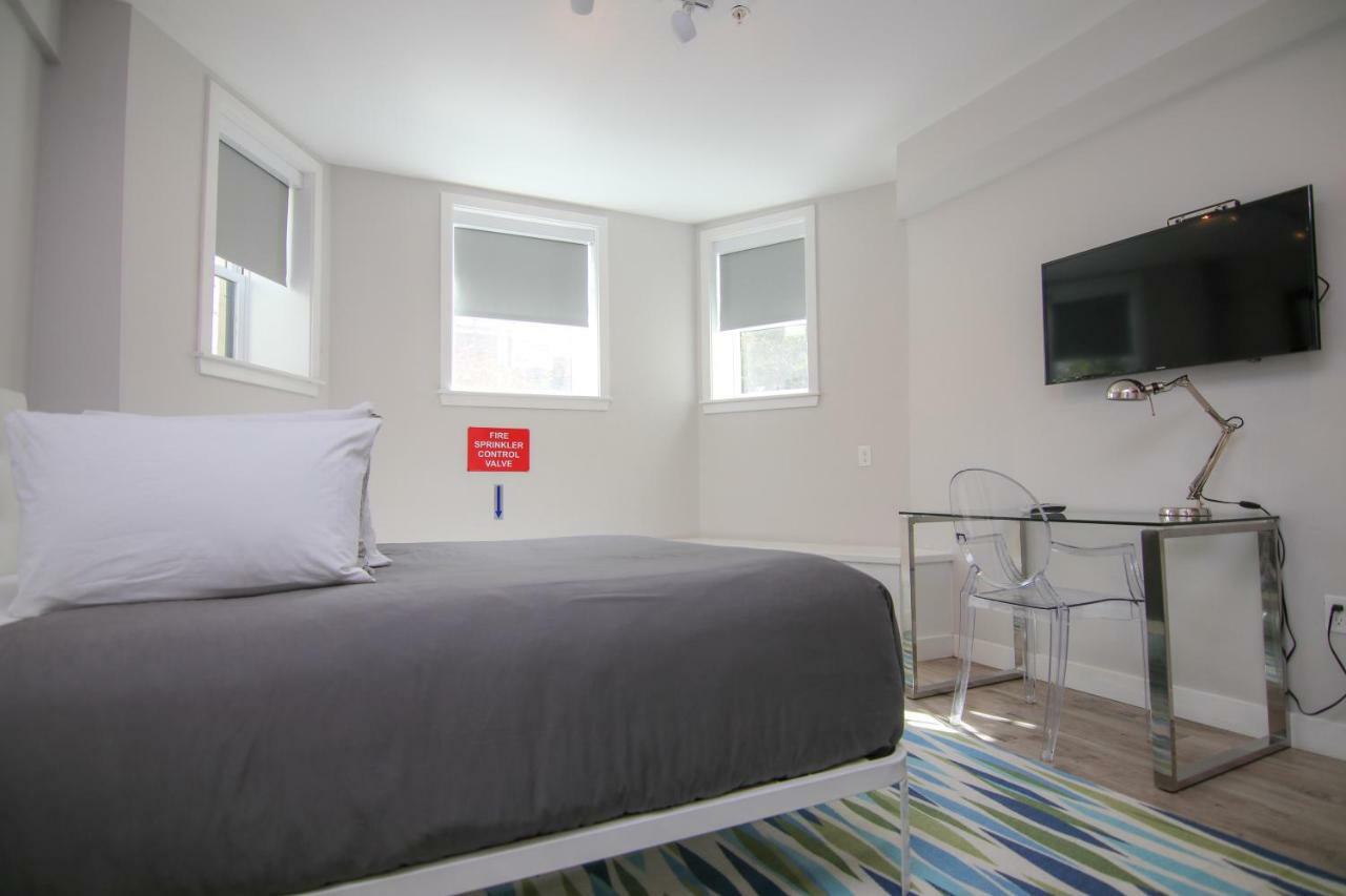 Stylish Studio In Brookline-5Min Train To Boston.. #2 Екстер'єр фото